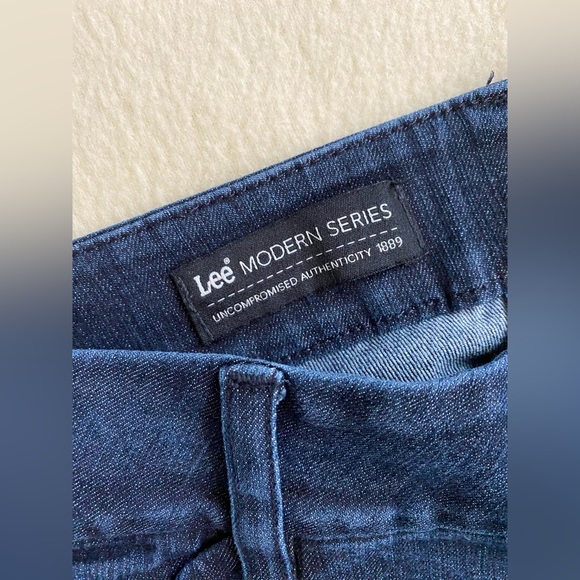 Lee Modern Series Curvy fit - Picture 4 of 12